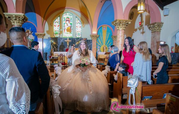 The party of Valerie Coming of Age: The Quinceañera Celebration @Quinceanerasapp Gallery 15