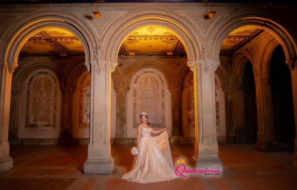 The party of Mary Jane Sesion de Quinceanera en Central Park NYC Photo and Video Gallery 3