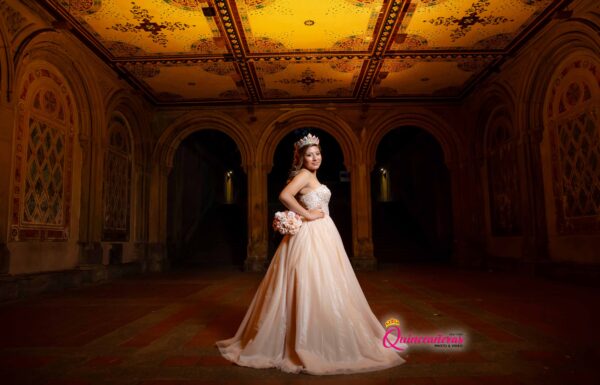 The party of Mary Jane Sesion de Quinceanera en Central Park NYC Photo and Video Gallery 7